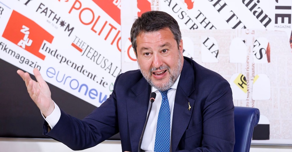 Salvini: riaprire a gas russo a conflitto terminato, nessun piano sul razionamento di carburante Salvini: riaprire a gas russo a conflitto terminato, nessun piano sul razionamento di carburante