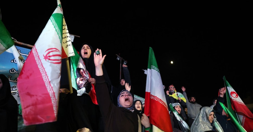 Israele sottolinea: accordo non include il Libano. Iran: previsti pedaggi per Hormuz