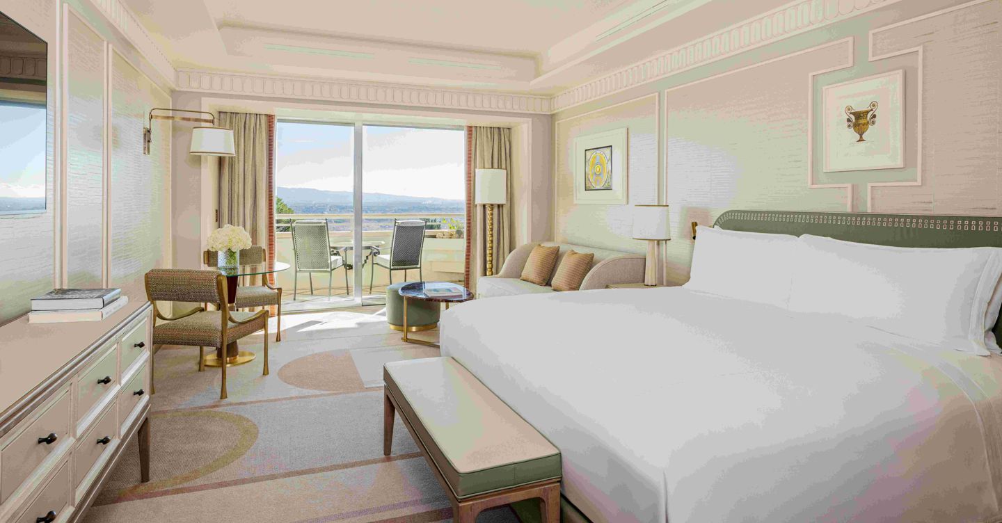 Rome Cavalieri avvia il restyling a 60 anni dal debutto