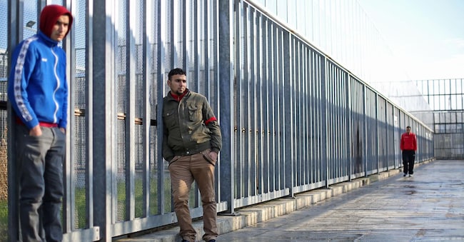 Alcuni migranti nel CIE (Centri di Identificazione ed Espulsione) di Ponte Galeria ANSA