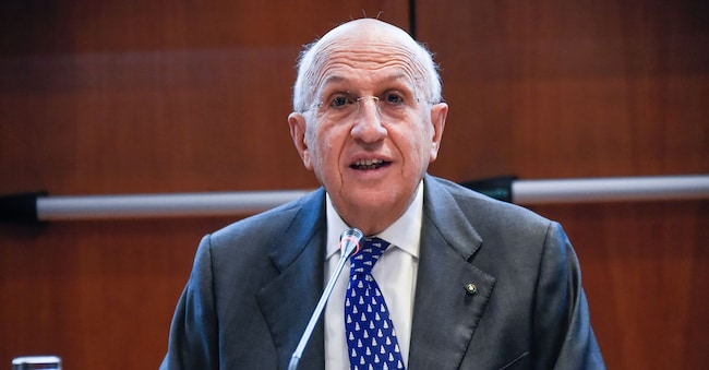 Il presidente dell’Abi Antonio Patuelli IMAGOECONOMICA