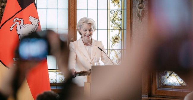 URSULA VON DER LEYEN PRESIDENTE COMMISSIONE EUROPEA VISITA DI VON DER LEYEN IN GERMANIA DOVE RICEVE LA MEDAGLIA DI TERRIRORIALE DELLA BASSA SASSONIA 7146