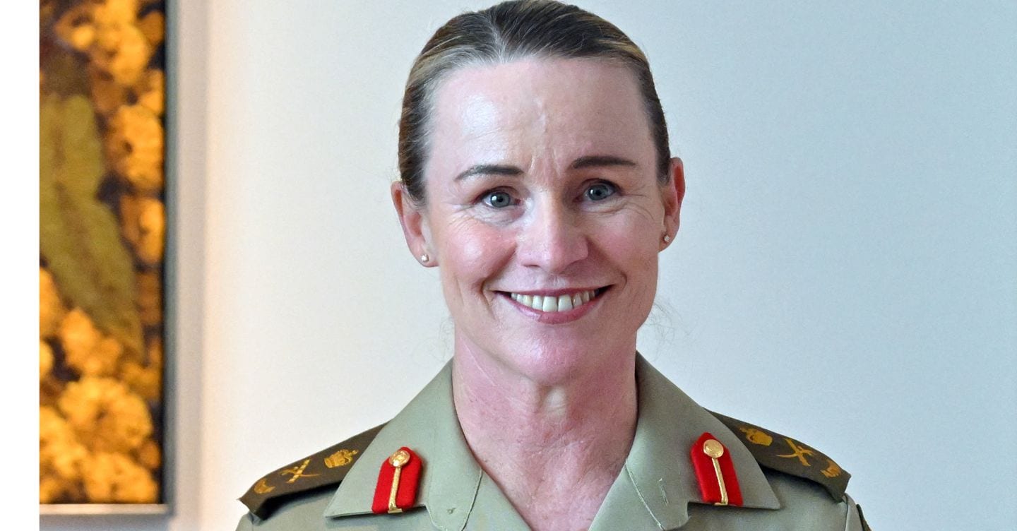 L’Australia nomina per la prima volta una donna alla guida del suo esercito