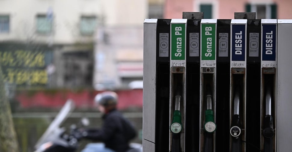 Carburanti, Unem: «Approccio responsabile sui prezzi, assurdo parlare di tasse su extraprofitti»