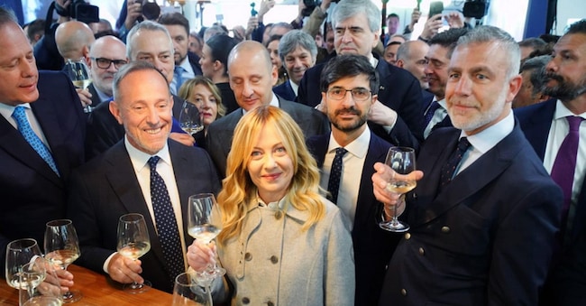 La premier Giorgia Meloni a Vinitaly presso la Fiera di Verona, 14 aprile 2026. ANSA/Giorgio Marchiori ANSA