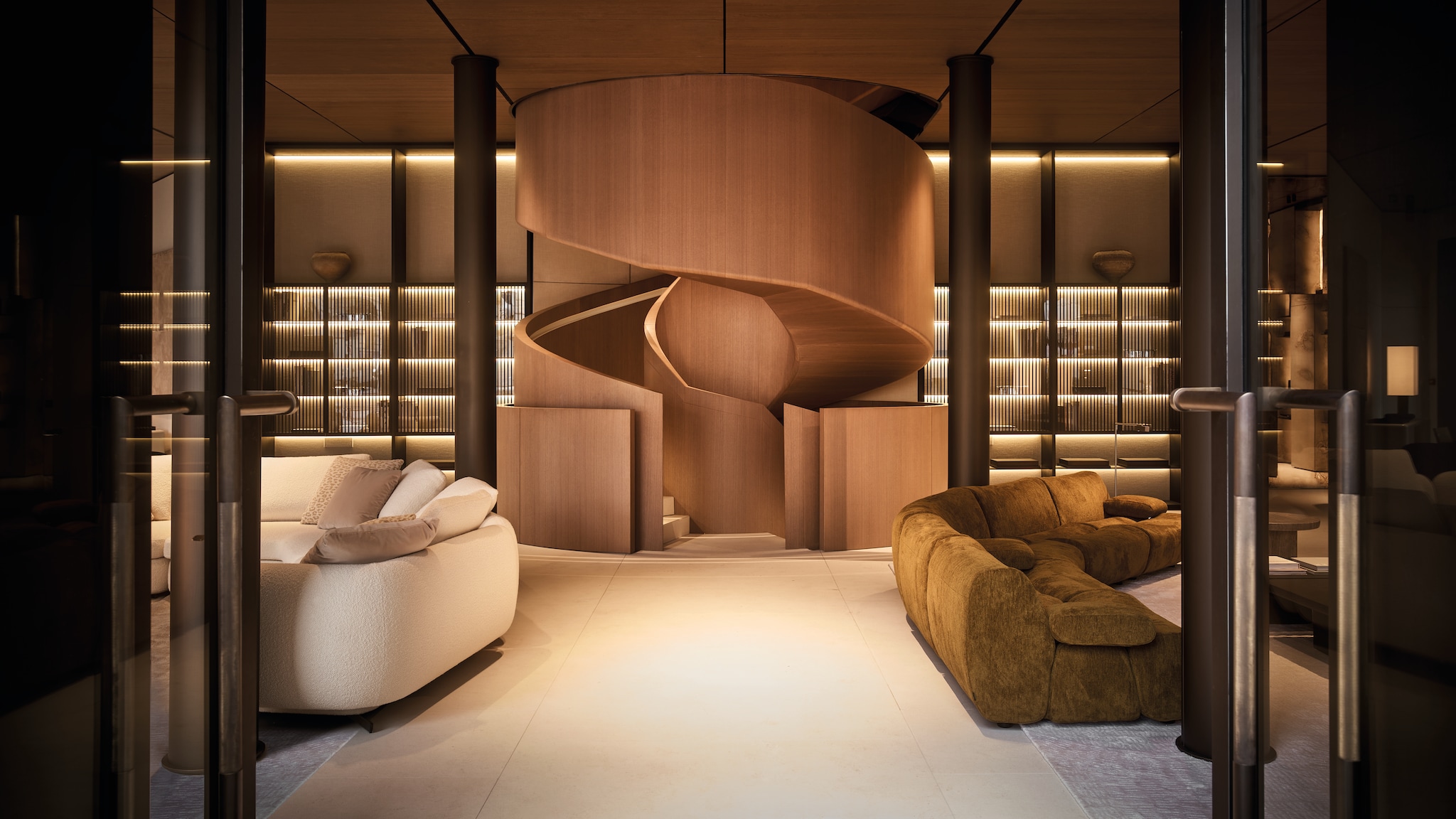 Poliform, nuovo flagship store a Milano, in Piazza della Scala