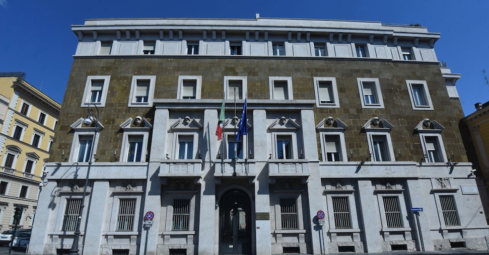 Dl Sicurezza, il Csm approva il parere e accende l’alert sul fermo preventivo: può ampliare la discrezionalità della polizia