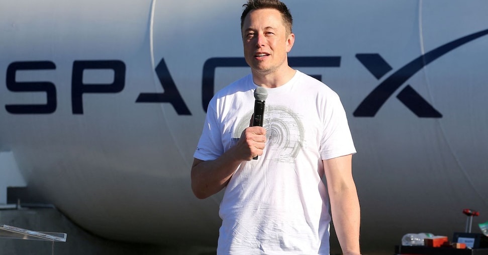 L’idea di Musk: «Reddito universale alto contro la disoccupazione causata da AI»
