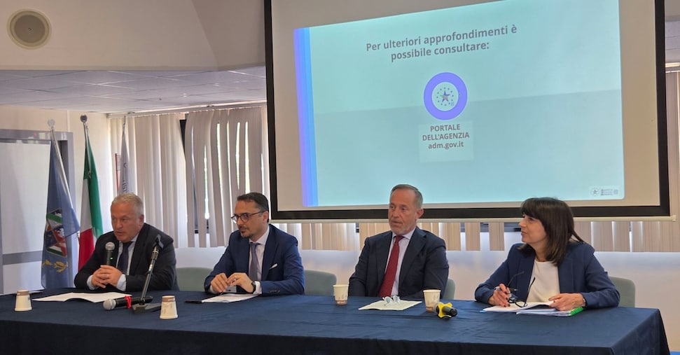 Lazio: al via la raccolta delle manifestazioni d’interesse per le Zone Franche Doganali a Frosinone e Latina