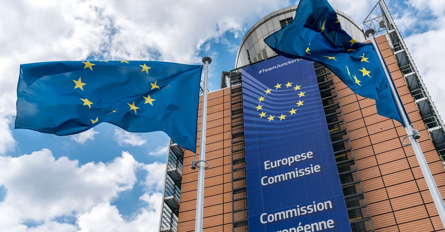  Sicurezza e tecnologie, la Ue studia regole antitrust più soft 