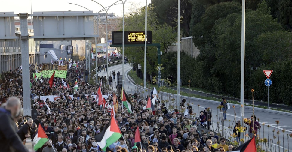 Dl Sicurezza, spunta il modello Ice: nuove armi non letali per le forze dell’ordine