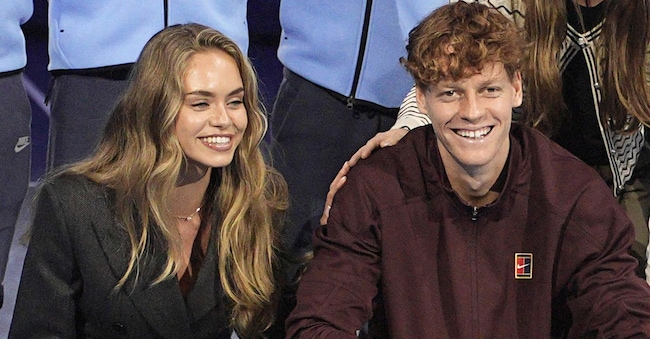 Jannik Sinner e la fidanzata Laila Hasanovic (sx)  dopo la vittoria del tennista italiano alle Atp World Tour Finals contro lo spagnolo Carlos Alcaraz  - novembre 2025 (Foto di Marco Alpozzi/Lapresse) LAPRESSE