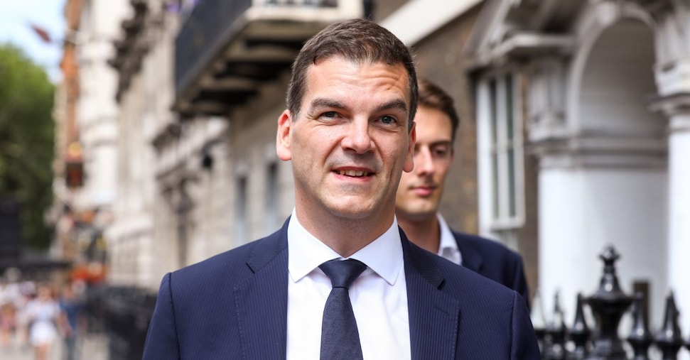 Oliver Robbins svela le pressioni di Starmer sulla nomina di Mandelson