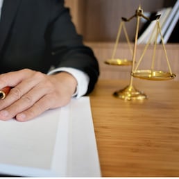 justice consultant working in courtroom / law firm.