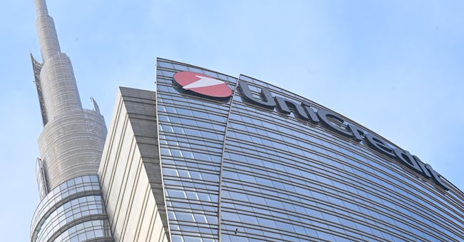 La Torre Unicredit, quartier generale dell'omonimo gruppo bancario, nel complesso direzionale di Garibaldi/Porta Nuova a Milano, 21 gennaio 2025. ANSA/DANIEL DAL ZENNARO   (simbolica generica) ANSA