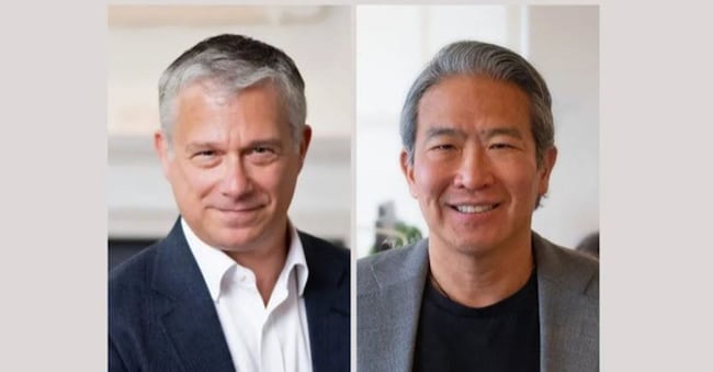 A sinistra Andrew Wolff e a destra Jeffrey Yin