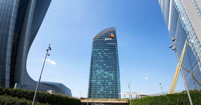  Torre PwC nel quartiere "Tre Torri" di City Life, a Milano, Italia Alamy Stock Photo