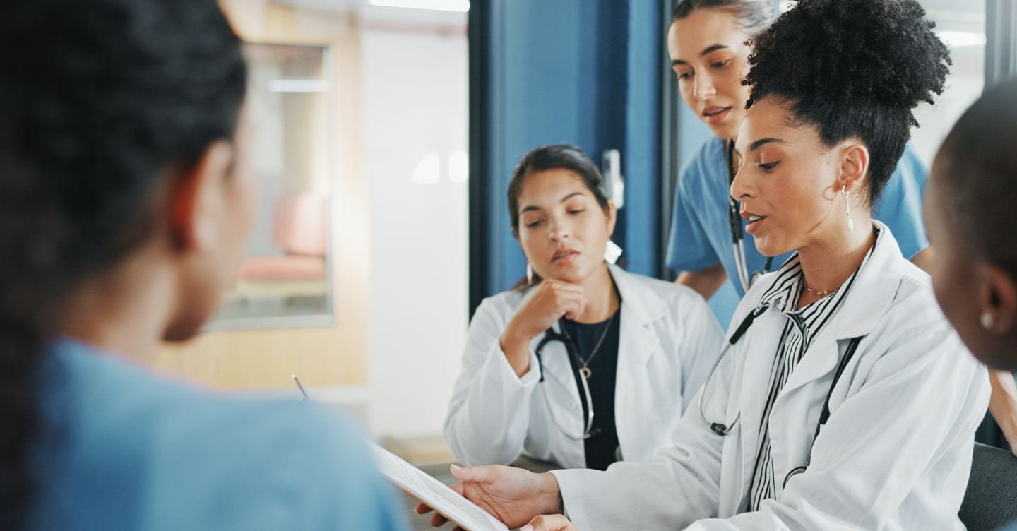 One Health Foundation: progetto in 36 centri estivi in Albania e sulla “nave della salute” 550 test e visite