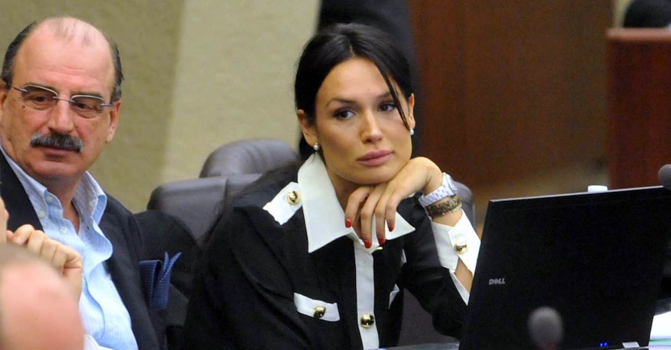 Il Quirinale scrive al ministero della Giustizia, chieste informazioni sul caso Minetti