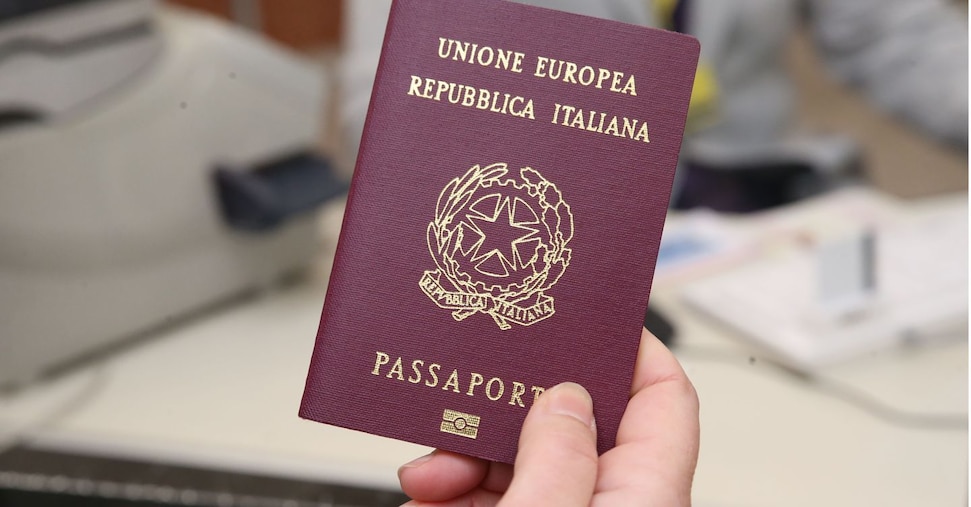 Rilascio e rinnovo del passaporto in 7.500 uffici postali: il progetto Polis amplia l’accesso nei piccoli comuni