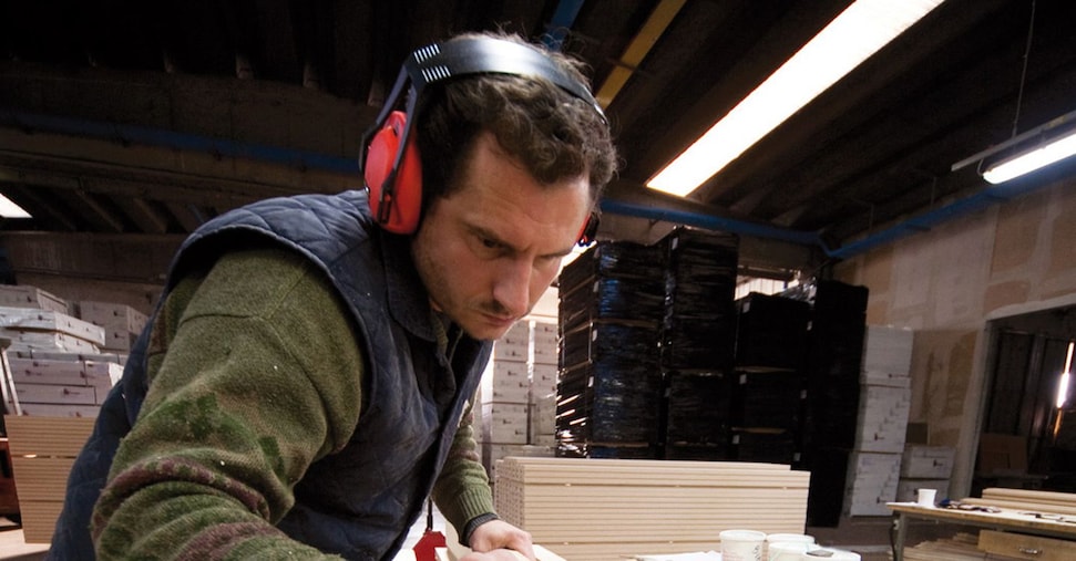 Istat: a marzo calano occupati, -30mila sull’anno