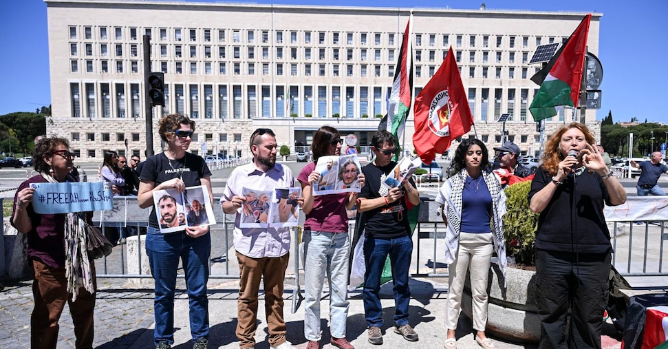 Flotilla, ricorso alla Cedu contro l’Italia: doveva proteggere i due attivisti