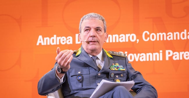 Economia sommersa, l’altra faccia dell’Italia Nella foto: Andrea De Gennaro