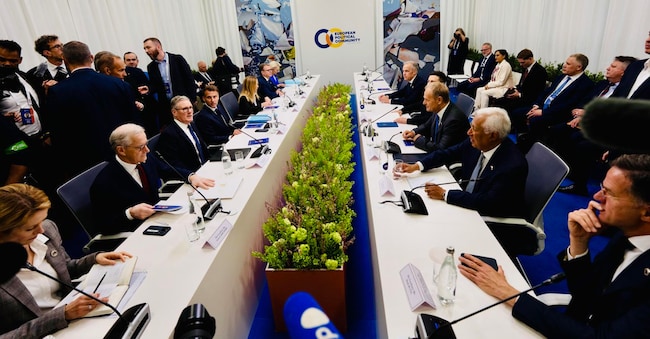 La presidente del Consiglio Giorgia Meloni al vertice Epc a Erevan, 4 maggio 2026.  ANSA