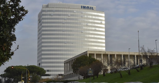  Imagoeconomica