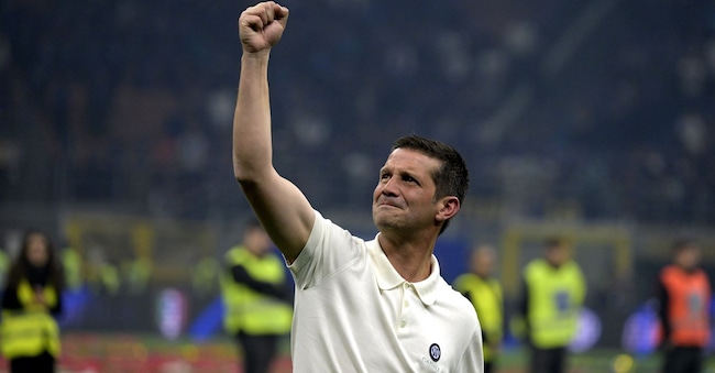 Nel suo primo anno sulla panchina dell’Inter Cristian Chivu vince il primo titolo da allenatore che per i nerazzurri è il 21esimo scudetto della storia (IPP)