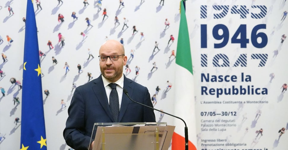 80 anni della repubblica inaugurata la mostra a montecitorio il presidente fontana un invito particolare ai giovani