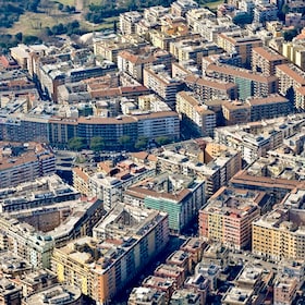 Palazzi del quartiere Tuscolano,  Roma, 3 febbraio 2024. ANSA/ALESSANDRO DI MEO (tuscolana, palazzi, case, appartamenti, edilizia, mercato immobiliare, tetti, citta', paesaggio urbano, generica, simbolica) ANSA