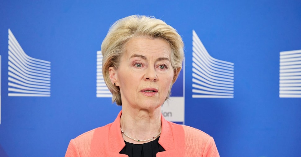 Trump a von der Leyen: fino al 4 luglio per rispettare intesa commerciale o i dazi saliranno