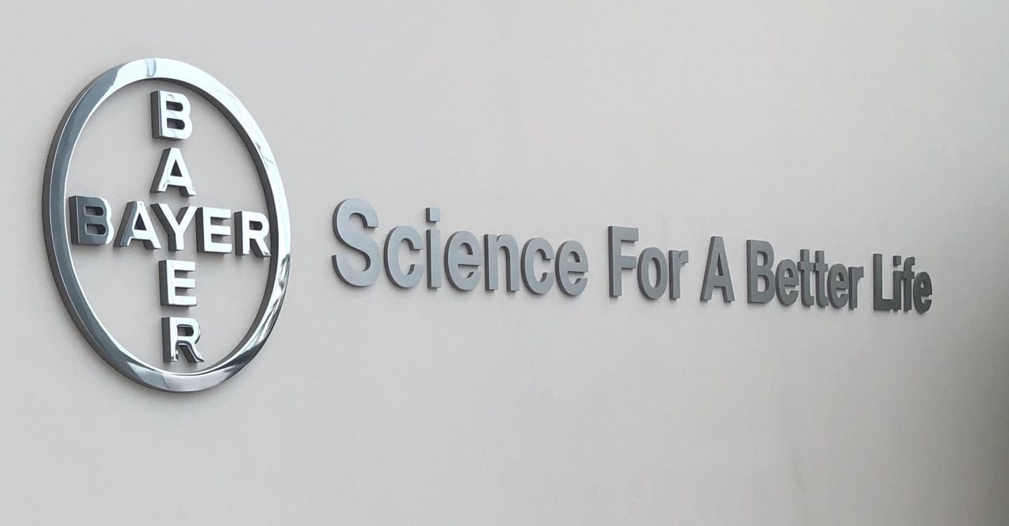 Bayer batte le attese nel trimestre e corre in Borsa