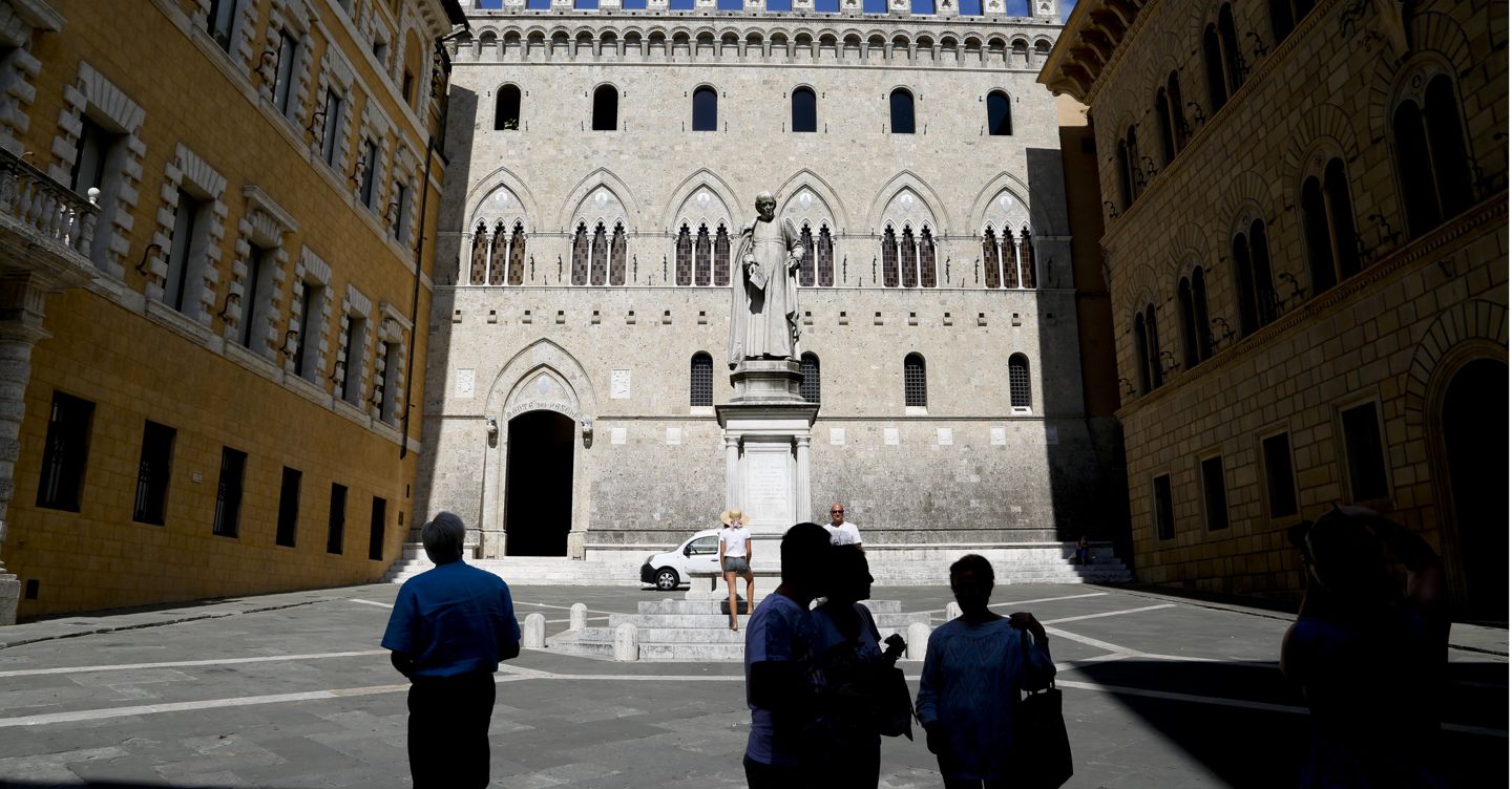 Piazza Affari premia Mps e Mediobanca  dopo i conti