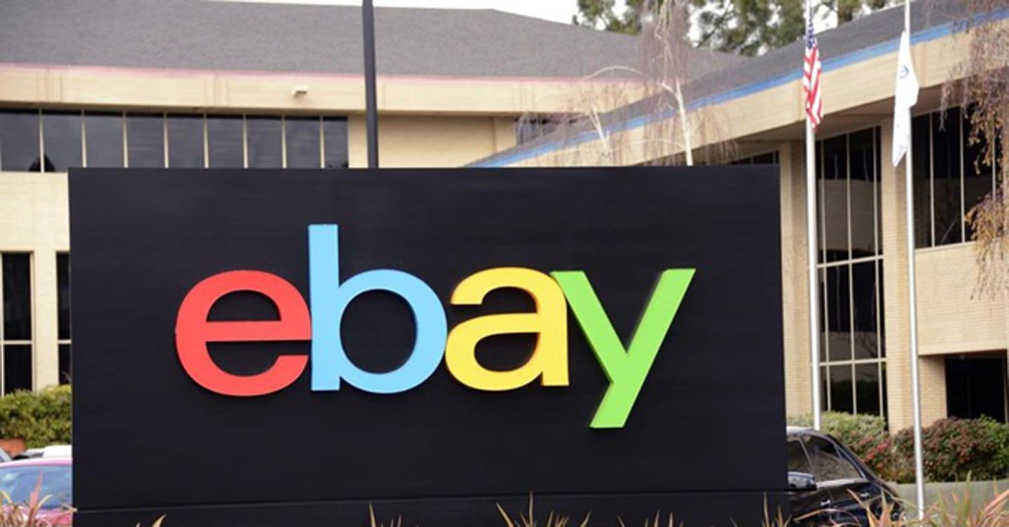 Copertina: eBay respinge offerta acquisizione da 56 miliardi dollari di GameStop