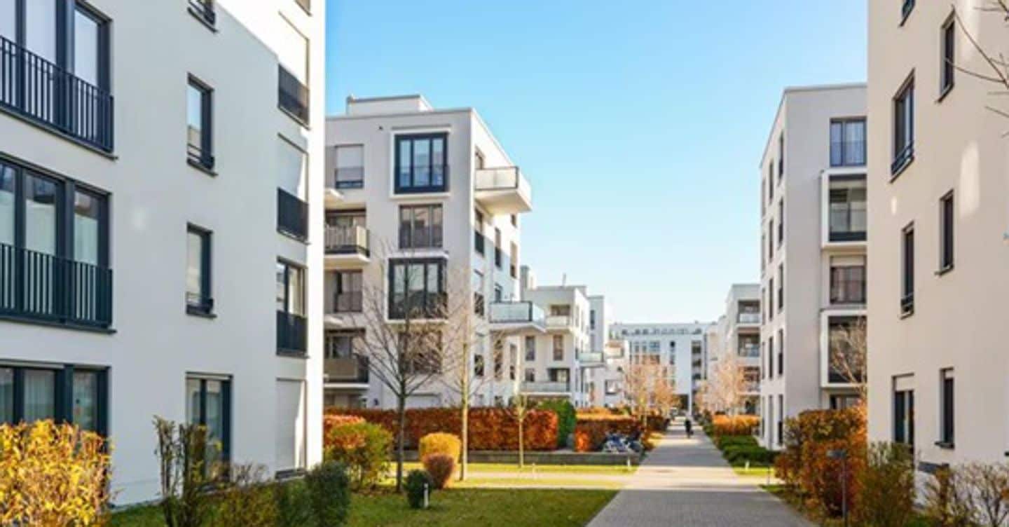 Risarcisce il condominio l’amministratore che non si attiva contro i morosi