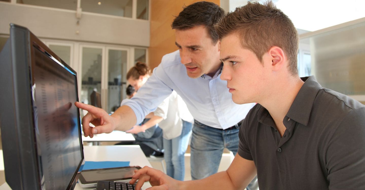 Stage, lo “stipendio” si ferma a 600 euro. Per 7 neolaureati su 10 il talento non è riconosciuto