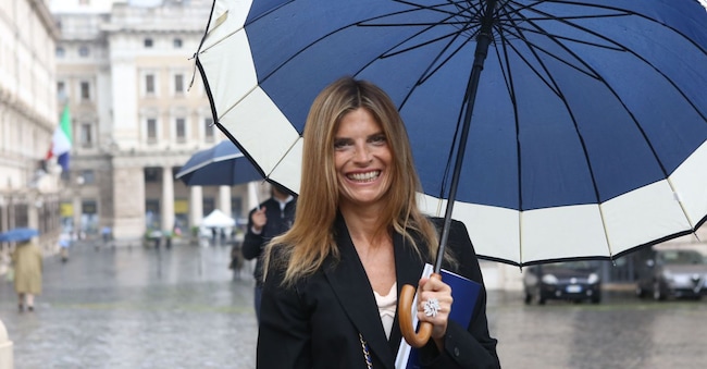 LAURA RAVETTO DEPUTATA PRIMA SEDUTA DELLA XIX LEGISLATURA, GLI ESTERNI DELLA CAMERA DEI DEPUTATI 7146