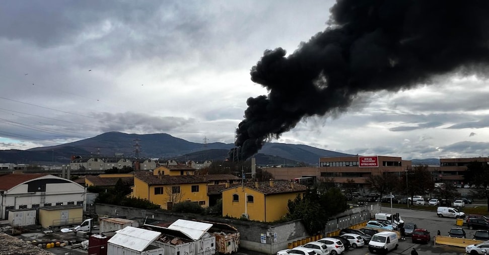 Calenzano, chiuse le indagini per 9 indagati: 7 sono di Eni