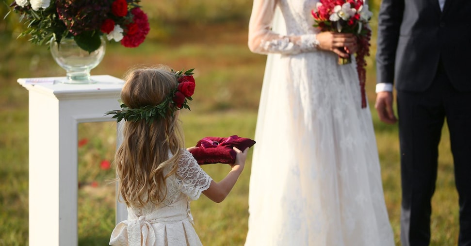Matrimoni, crescono i costi: anche più di 100 mila euro per il fatidico sì Matrimoni, crescono i costi: anche più di 100 mila euro per il fatidico sì