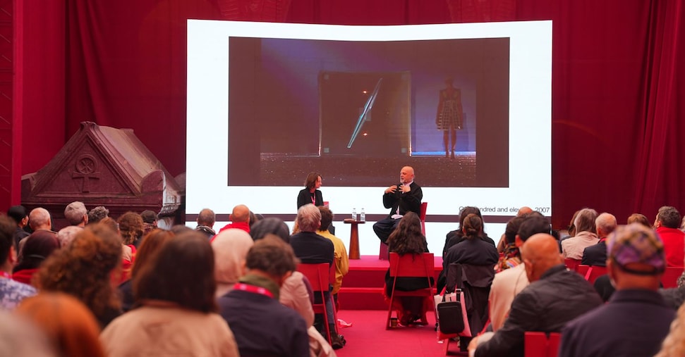 Le mille trasformazioni di Hussein Chalayan