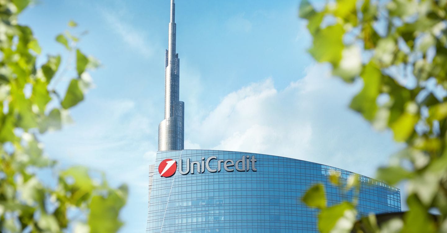 UniCredit al 42% di Commerzbank