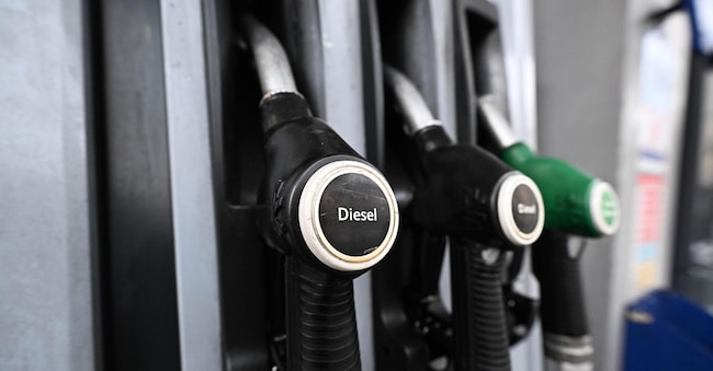 La guerra tra Usa e Iran e la crisi dello stretto di Hormuz ha determinato un aumento dei prezzi di carburanti ANSA