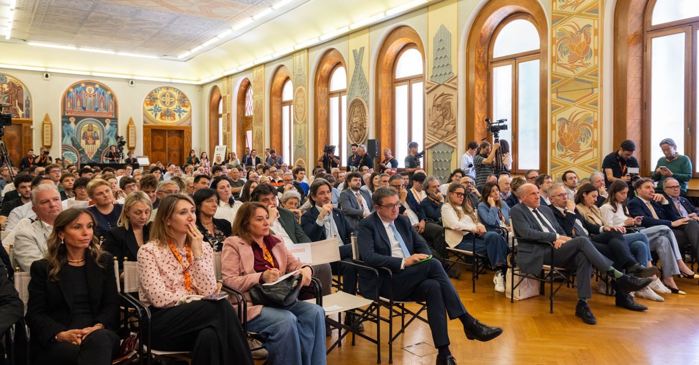 https://i2.res.24o.it/images2010/S24/Documenti/2026/05/23/Immagini/Ritagli/DP21052026_8006_LOW-U24163721357cVO-1440x752@IlSole24Ore-Web.jpg