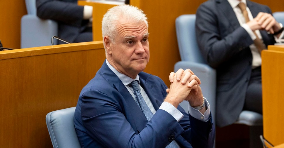 Pa, Zangrillo: «Nel 2026 assumeremo 200-250mila persone, un milione entro il 2032» – Il Sole 24 ORE