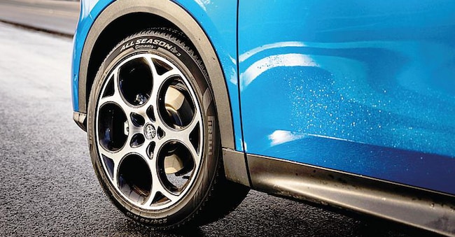 Pirelli. Le nuove coperture quattro stagioni SF 3 del costruttore italiano evitano i fastidiosi cambi gomma estive/invernali ogni sei mesi senza compromessi