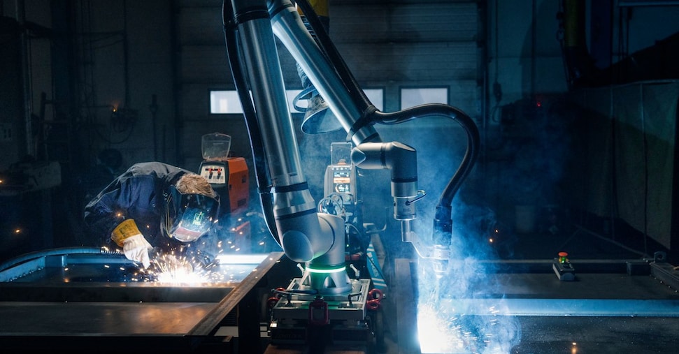 Sui listini industriali l’energia traina un +6,8% con balzo del 23%, giù alimentari, moda ed elettronica