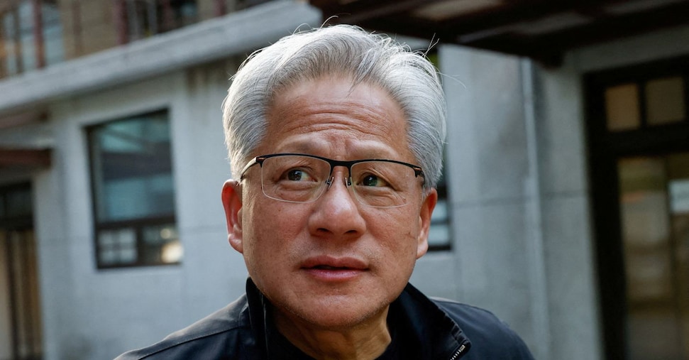 Nvidia, la diplomazia di Huang: farà parte del board di un ateneo cinese. Ma la vendita dei chip non si sblocca