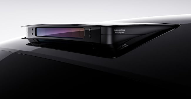 Sistema LIDAR (Laser Imaging, Detection, and Ranging) per la guida autonoma di una MERCEDES Vision Iconic. Mercedes-Benz AG